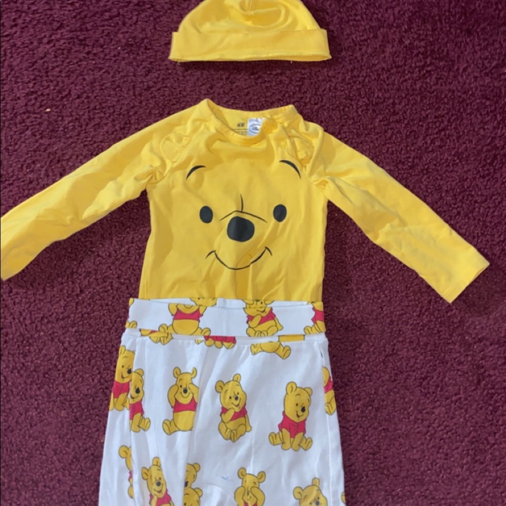 Winnie the Pooh baby outfit
